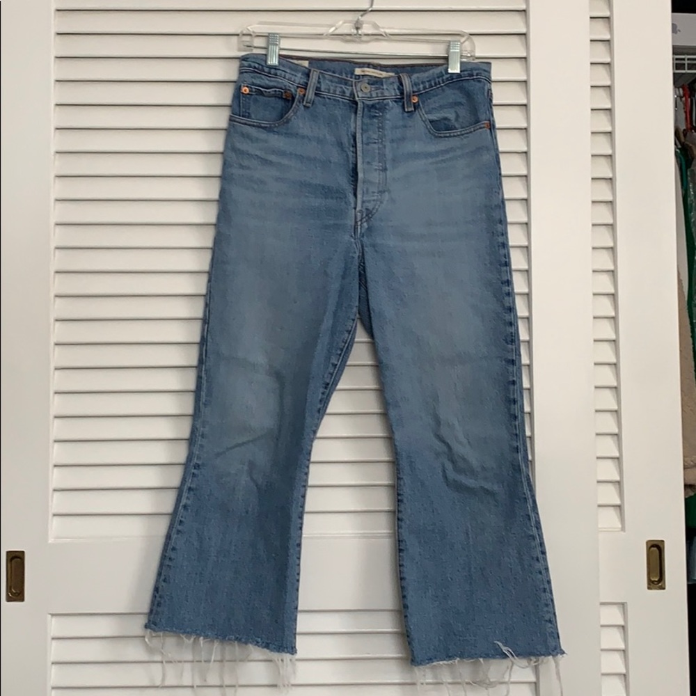 Levi’s Ribcage Crop Flare Jeans